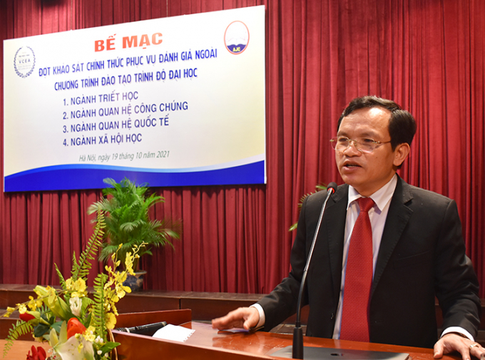 PGS,TS. Mai Văn Trinh, Cục trưởng Cục Quản lý chất lượng, Bộ Giáo dục và Đào tạo phát biểu tại buổi Lễ. Ảnh: HV.