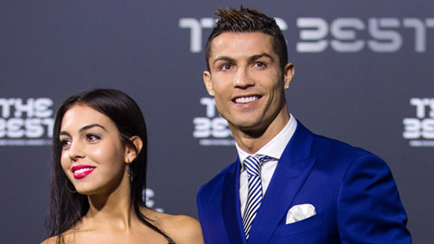 Ronaldo phóng tay chu cấp cho cô bạn gái mỗi tháng. 