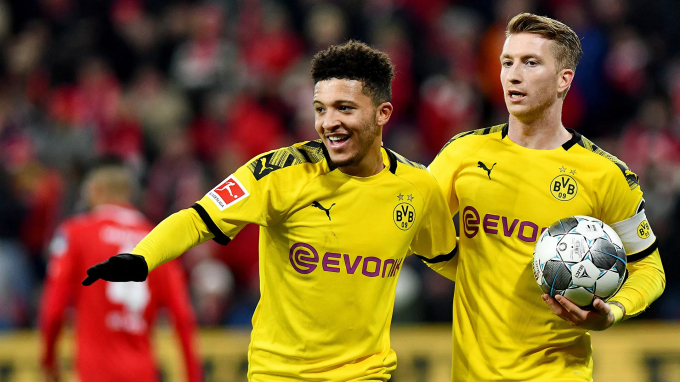 Jadon Sancho được đội trưởng Reus cảnh báo chưa nên rời Dortmund. Ảnh: Bundesliga. 