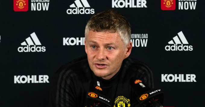 Ole Gunnar Solskjaer đang gặp khó tại Man United. Ảnh: Man United. 