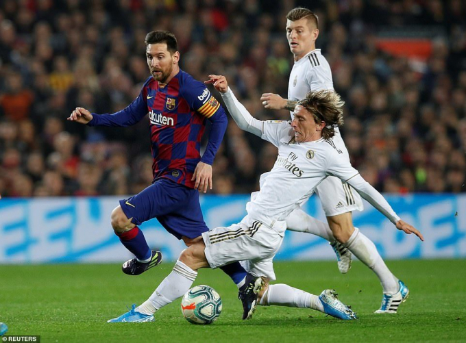 Barcelona vs Real Madrid là trận Siêu kinh điển của Bóng đá Tây Ban Nha. Ảnh: AS.