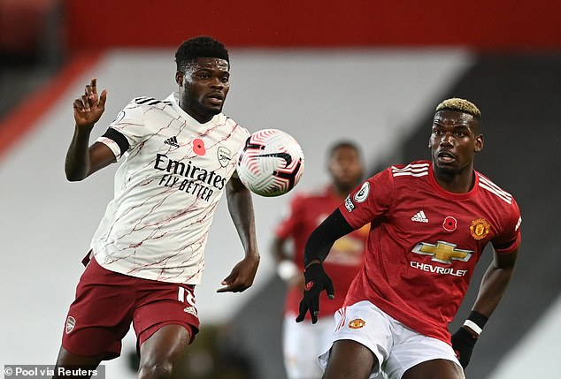 Paul Pogba chắc chắn không nên có mặt trong đội hình xuất phát của Quỷ đỏ. Ảnh: Dailymail.