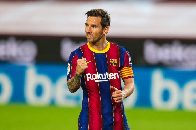 Lionel Messi ra yêu sách để ký gia hạn hợp đồng với Barcelona. Ảnh: Dailymail.