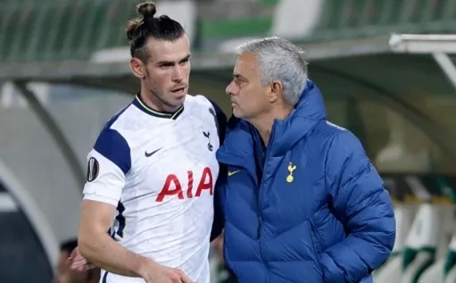 Quan hệ của Jose Mourinho và Gareth Bale đang không tốt đẹp. Ảnh: Independent. 