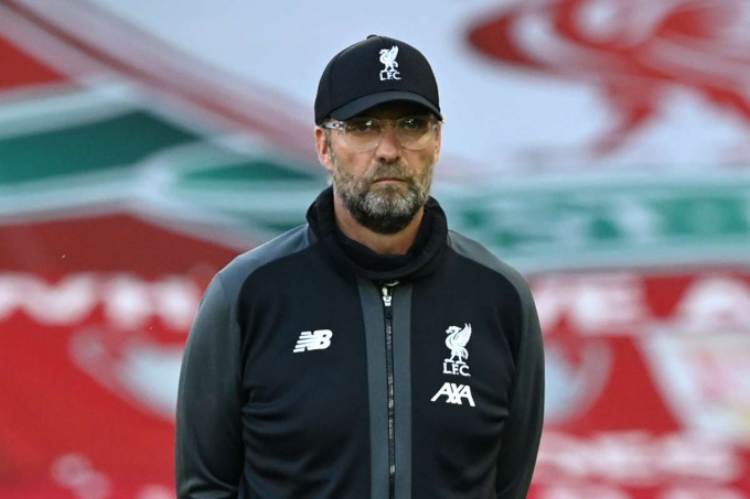 Jurgen Klopp thừa nhận khó vào Top 4 cùng Liverpool. Ảnh: Dailymail.