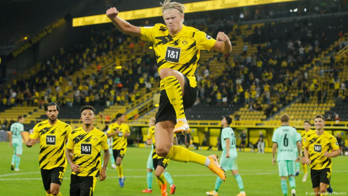 Erling Haaland vẫn là chủ công của Dortmund. Ảnh: Kicker.
