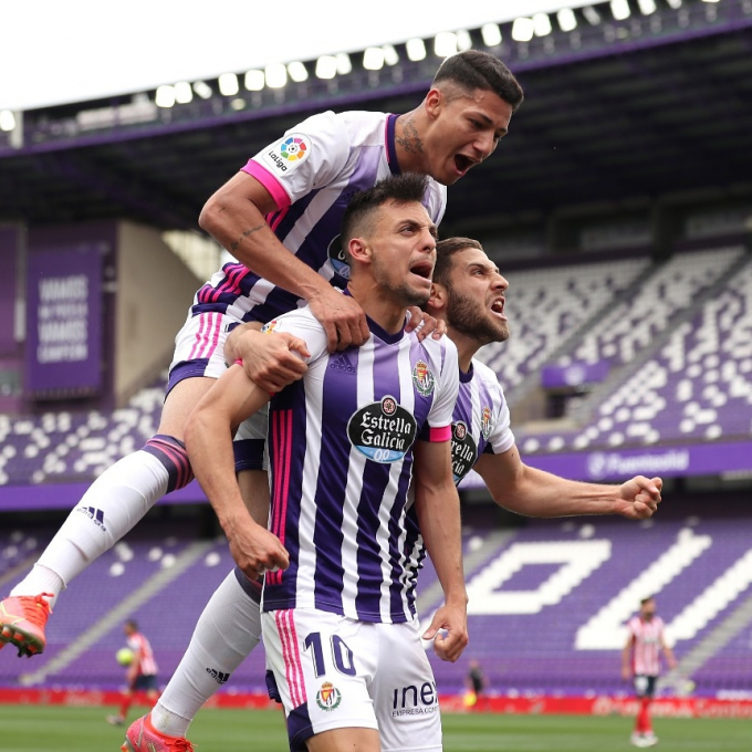 Real Valladolid mở tỷ số từ sớm. Ảnh: AS.