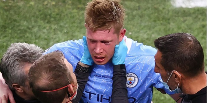 Kevin De Bruyne sẽ không thể cùng ĐT Bỉ đá trận mở màn Euro 2020. Ảnh: Express.