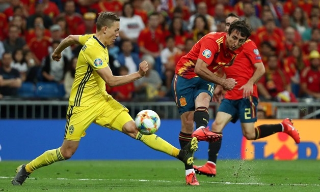 Tây Ban Nha vs Thụy Điển sẽ là một trận đấu quan trọng tại EURO 2020. Ảnh: Mirror.