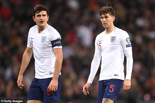 Harry Maguire và John Stones sẽ là bộ đôi trung vệ của đội tuyển Anh. 