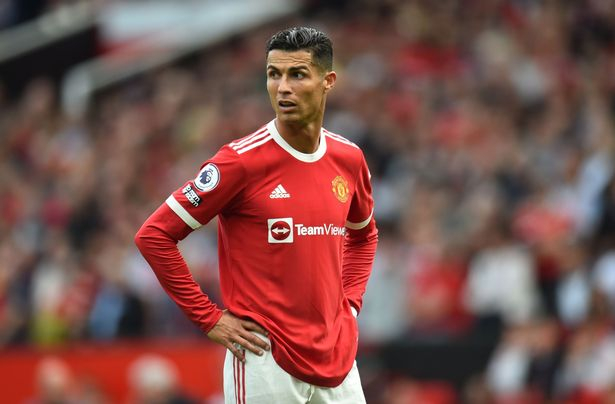 Cristiano Ronaldo sẽ mang lại nhiều vấn đề cho Man United. 