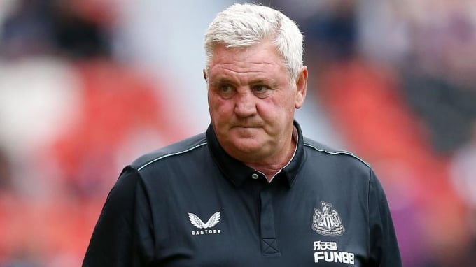 Newcastle gây sốc với quyết định sa thải HLV trưởng?