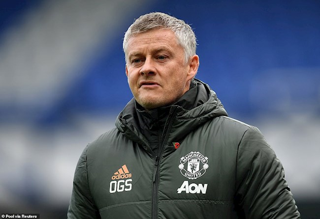 Ole Gunnar Solskjaer ở lại Premier League? 