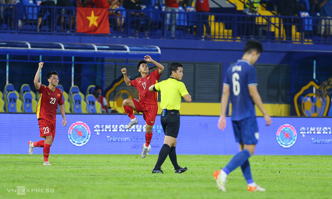 U23 Việt Nam thắng tối thiểu U23 Thái Lan. Ảnh: VnExpress.