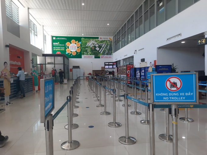 Quảng Nam đề nghị giảm hoặc tạm dừng hoạt động vận chuyển hành khách qua sân bay Chu Lai. Ảnh: L.K.