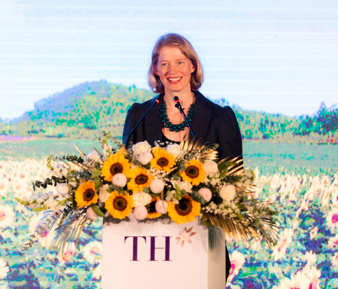 Đại sứ New Zealand, bà Wendy Matthews ấn tượng với những thành tựu to lớn của TH.