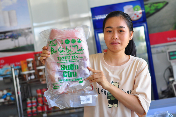 Sản phẩm thịt cừu của cơ sở Triệu Tín đạt chứng nhận sản phẩm OCOP. Ảnh: Minh Hậu.