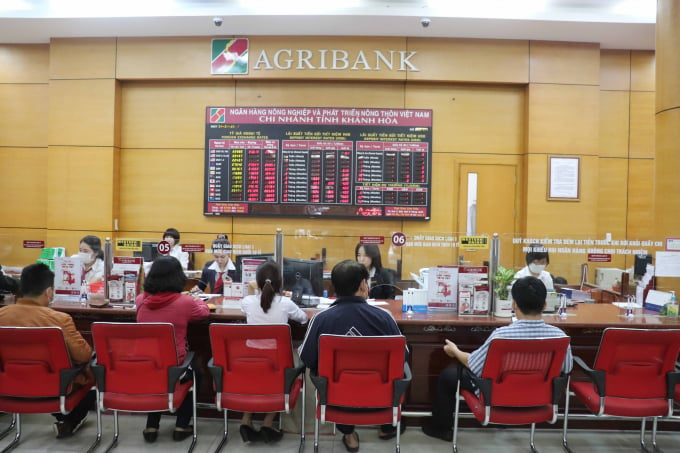 Agribank Khánh Hòa đã đồng hành cùng khách hàng, người dân gặp khó khăn do ảnh hưởng dịch bệnh Covid-19.