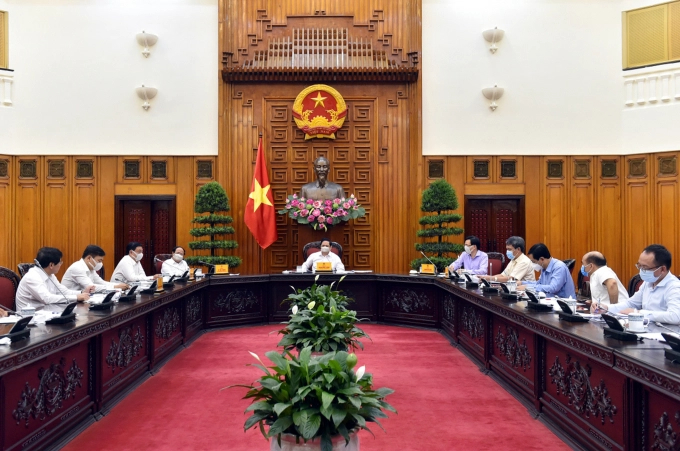 Overview of the working session of Prime Minister Pham Minh Chinh and MARD leaders. 