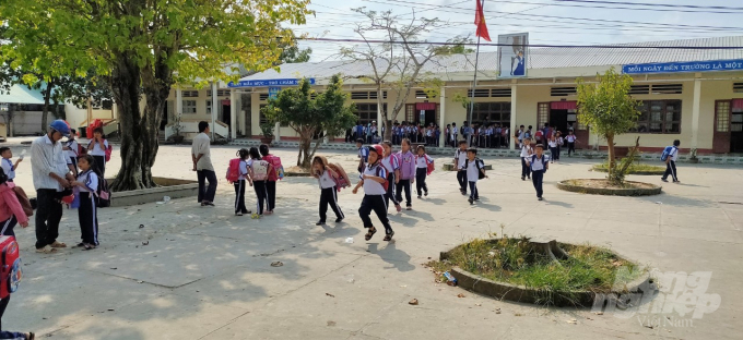 UBND tỉnh Bạc Liêu, vừa có công văn số 533/UBND-KGVX, về việc cho học sinh, sinh viên đi học lại từ ngày 22/2/2021. Ảnh: Trọng Linh.