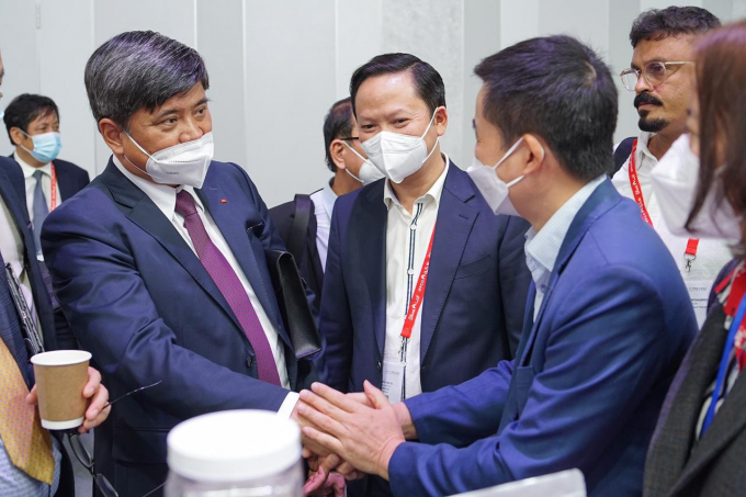 Deputy Minister Tran Thanh Nam has a series of meetings and exchanges in the UAE to promote trade between its members and Vietnam. Photo: Cao Tu.
