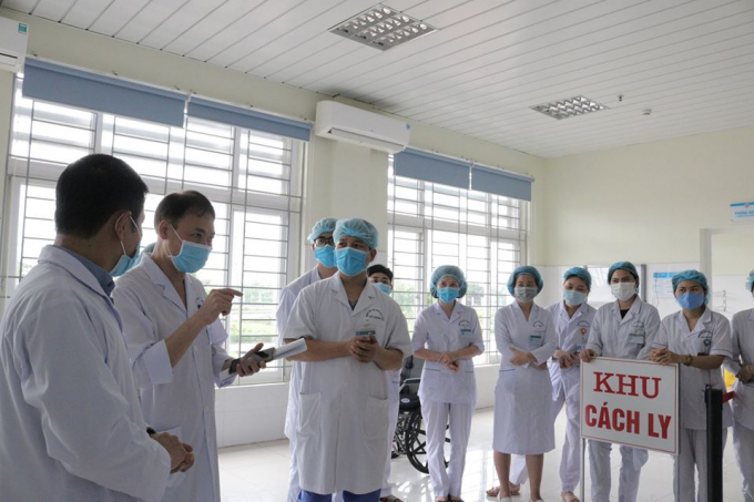 Bệnh nhân số 300 đã được tiếp nhận và điều trị tại khoa Nhiệt Đới, Bệnh viện Việt Tiệp cơ sở 2. Ảnh: BVVT.