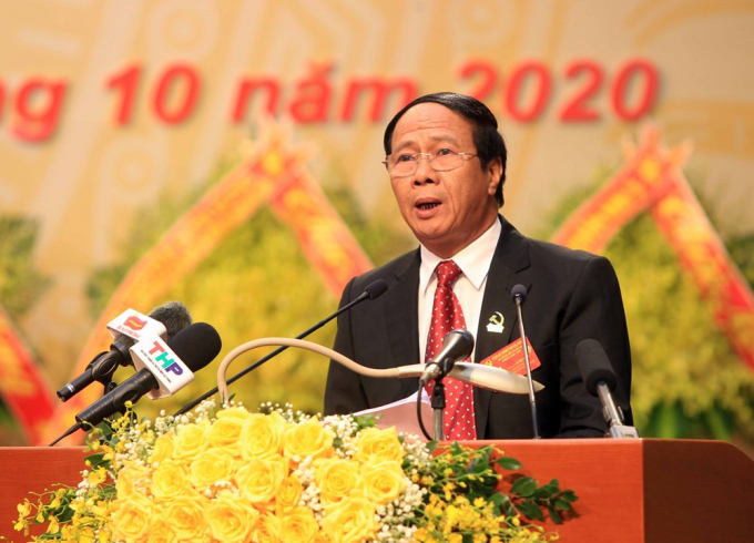 Ông Lê Văn Thành - Ủy viên Trung ương Đảng, Bí thư Thành ủy Hải Phòng trình bày Báo Cáo chính trị Đại hội.