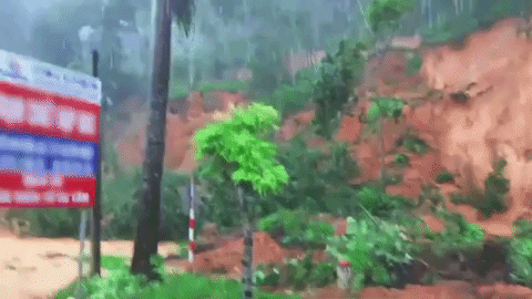 Hình ảnh mưa lũ khủng khiếp ở Hà Giang khiến 3 người chết