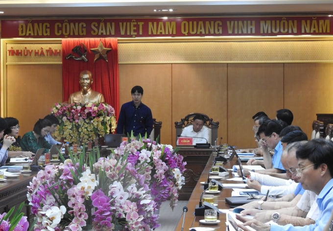 Đoàn công tác Trung ương góp ý Đề án xây dựng tỉnh Hà Tĩnh đạt chuẩn NTM vào sáng nay (8/5). Ảnh: Thanh Nga.