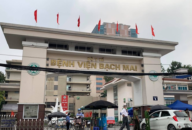Bệnh viện Bạch Mai nơi bệnh nhân 178 cung cấp dịch vụ cho công ty Trường Sinh. Ảnh: Trường Phong.