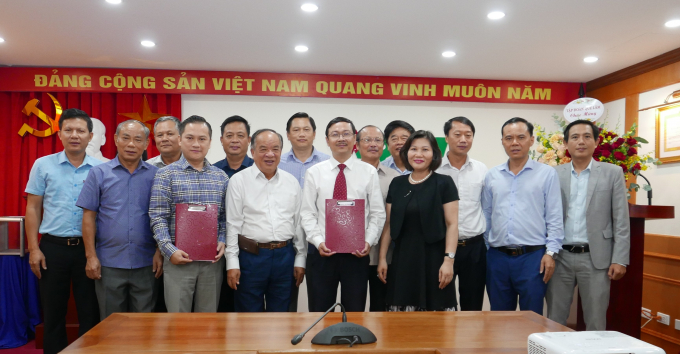 Báo Nông nghiệp Việt Nam và Tập đoàn Quế Lâm ký kết Thỏa thuận Hợp tác chiến lược giai đoạn 2021 - 2025. Ảnh: Nhật Quang.