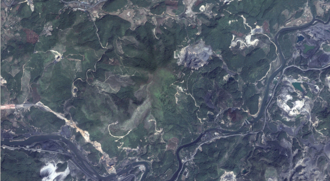 Ảnh chụp vệ tinh toàn bộ khu vực trước khi triển khai Dự án Công viên nghĩa trang An Lạc, tháng 02/2011