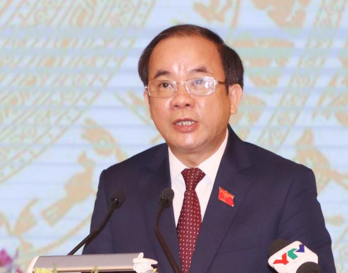 Ông Tạ Văn Long - Chủ tịch HĐND tỉnh Yên Bái khóa XIX, nhiệm kỳ 2021-2026 phát biểu trước HĐND tỉnh. Ảnh: Thái Sinh.