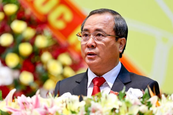 Bí thư Bình Dương Trần Văn Nam bị cách chức tất cả chức vụ trong Đảng.