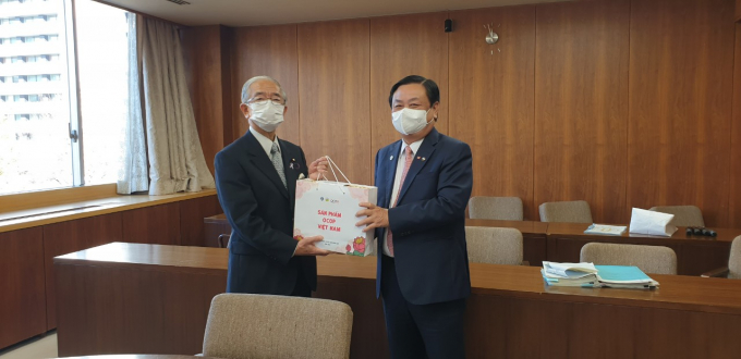 Bộ trưởng Lê Minh Hoan tại buổi thăm và làm việc với Bộ trưởng Bộ Nông Lâm Ngư nghiệp Nhật Bản - Kaneko Genjiro. Ảnh: Anh Tuấn.