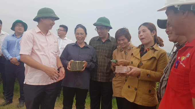 Nông dân Quảng Trị phấn khởi khi có thu nhập cao từ nông nghiệp hữu cơ. Ảnh: T.N