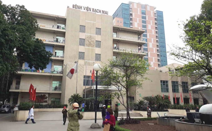 Các bệnh nhân điều trị nội trú tại Trung tâm Bệnh nhiệt đới đã được liên hệ chuyển sang Bệnh viện Nhiệt đới Trung ương tiếp tục điều trị. Ảnh: BVBM.