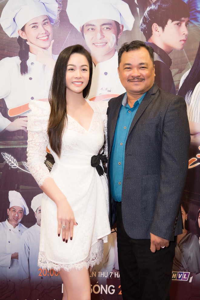 Diễn viên Nhật Kim Anh và đạo diễn Nguyễn Phương Điền tại buổi ra mắt phim 'Vua bánh mì'.