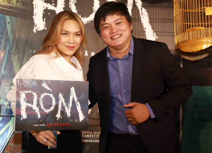 Ca sĩ Mỹ Tâm và đạo diễn Trần Thanh Huy tại buổi công bố khởi chiếu bộ phim 'Ròm'.