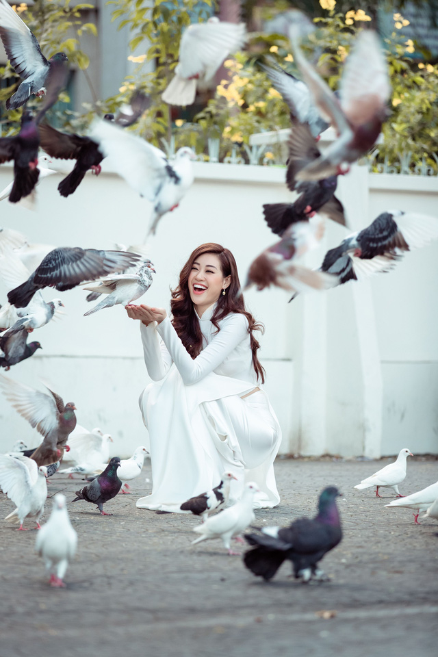 Hoa hậu Khánh Vân làm đại sứ cho Lễ hội Áo dài TPHCM 2020.
