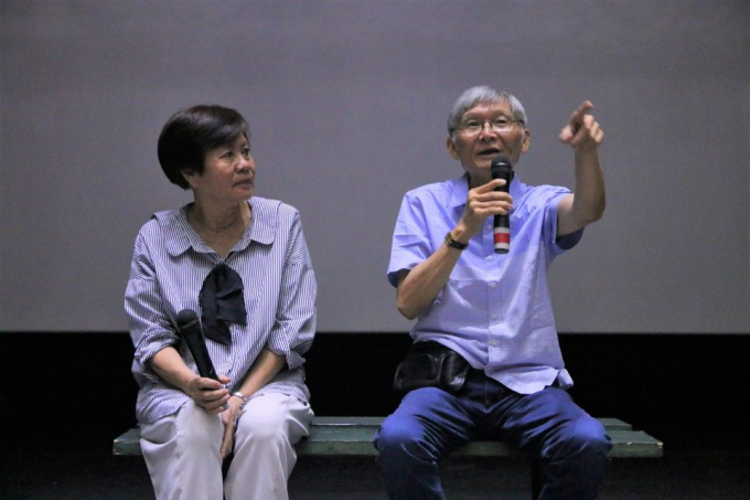 Đạo diễn Hồ Quang Minh và nữ đạo diễn Việt Linh trong một cuộc giao lưu trước khi lâm bạo bệnh.