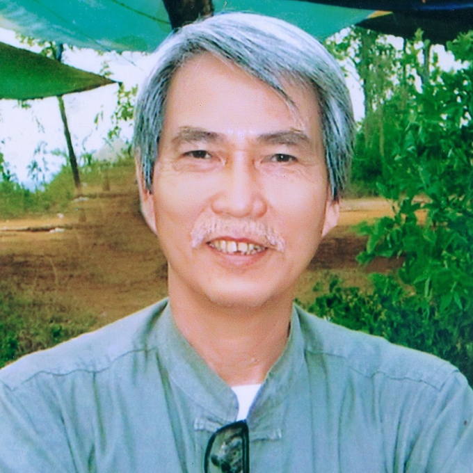 Nhà thơ kiêm Tiến sĩ toán học Đinh Tấn Phước.