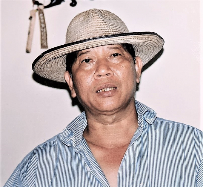 Nhà văn Nguyễn Huy Thiệp có dáng vẻ của một nông dân.