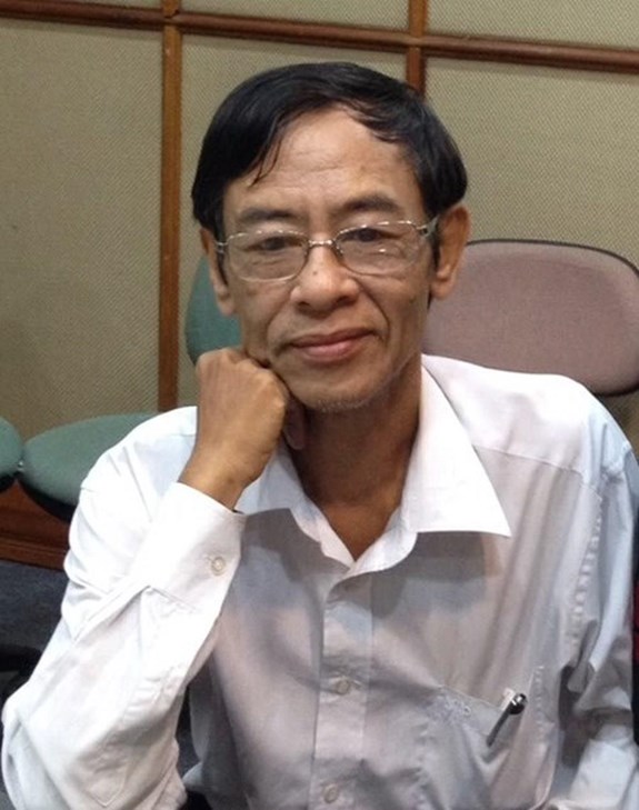 Nhà thơ Hoàng Nhuận Cầm (1952-2021).