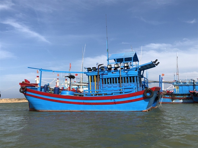 An offshore fishing vessel. Localities should be serious in dealing with violated fishing vessels and implementing the EC's recommendations in order to remove the European Commission’s illegal, unreported and unregulated (IUU) fishing 'yellow card.' Photo: VAN.