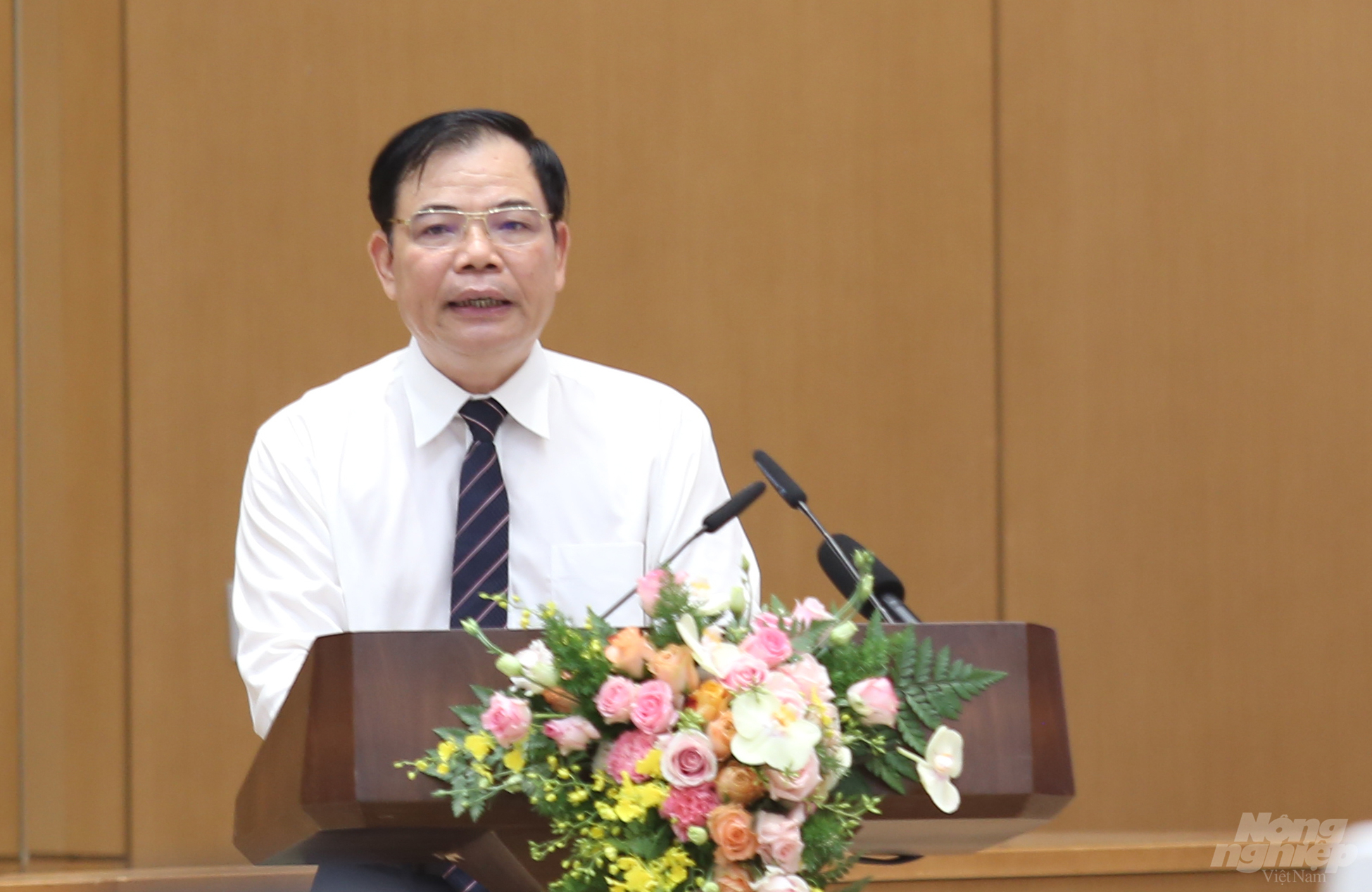 Bộ trưởng Nguyễn Xuân Cường phát biểu tại hội nghị. Ảnh: Minh Phúc.