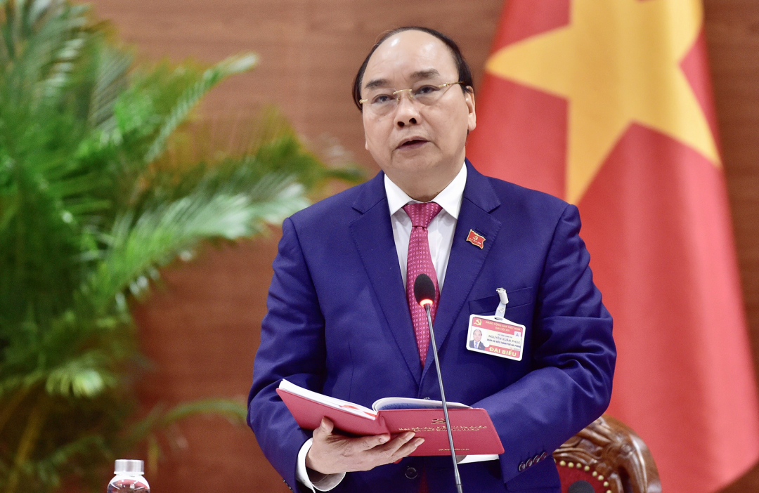 Thủ tướng Nguyễn Xuân Phúc tại cuộc họp chiều 29/1. Ảnh: VGP.