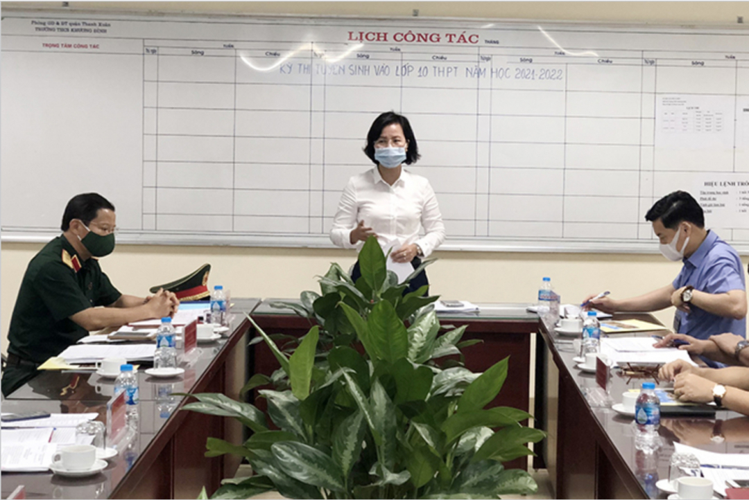 Trưởng ban Tuyên giáo Thành ủy Bùi Huyền Mai kết luận buổi kiểm tra tại quận Thanh Xuân.