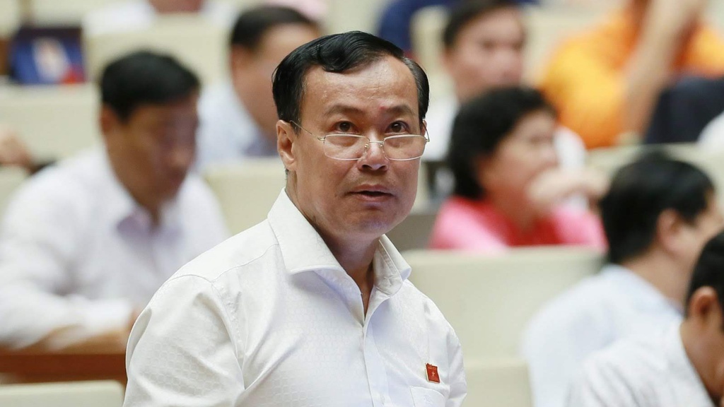 Thiếu tướng Lê Tấn Tới, Thứ trưởng Công an được bầu giữ chức Chủ nhiệm Ủy ban Quốc phòng An ninh của Quốc hội.