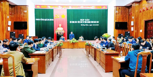Quảng Bình tổ chức họp báo giới thiệu về Hội nghị Xúc tiến đầu tư năm 2021. Ảnh: BC.